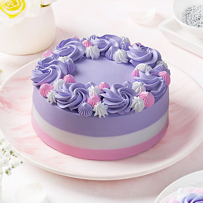 Rose Paradise Chocolate Cake Eggless Half Kg